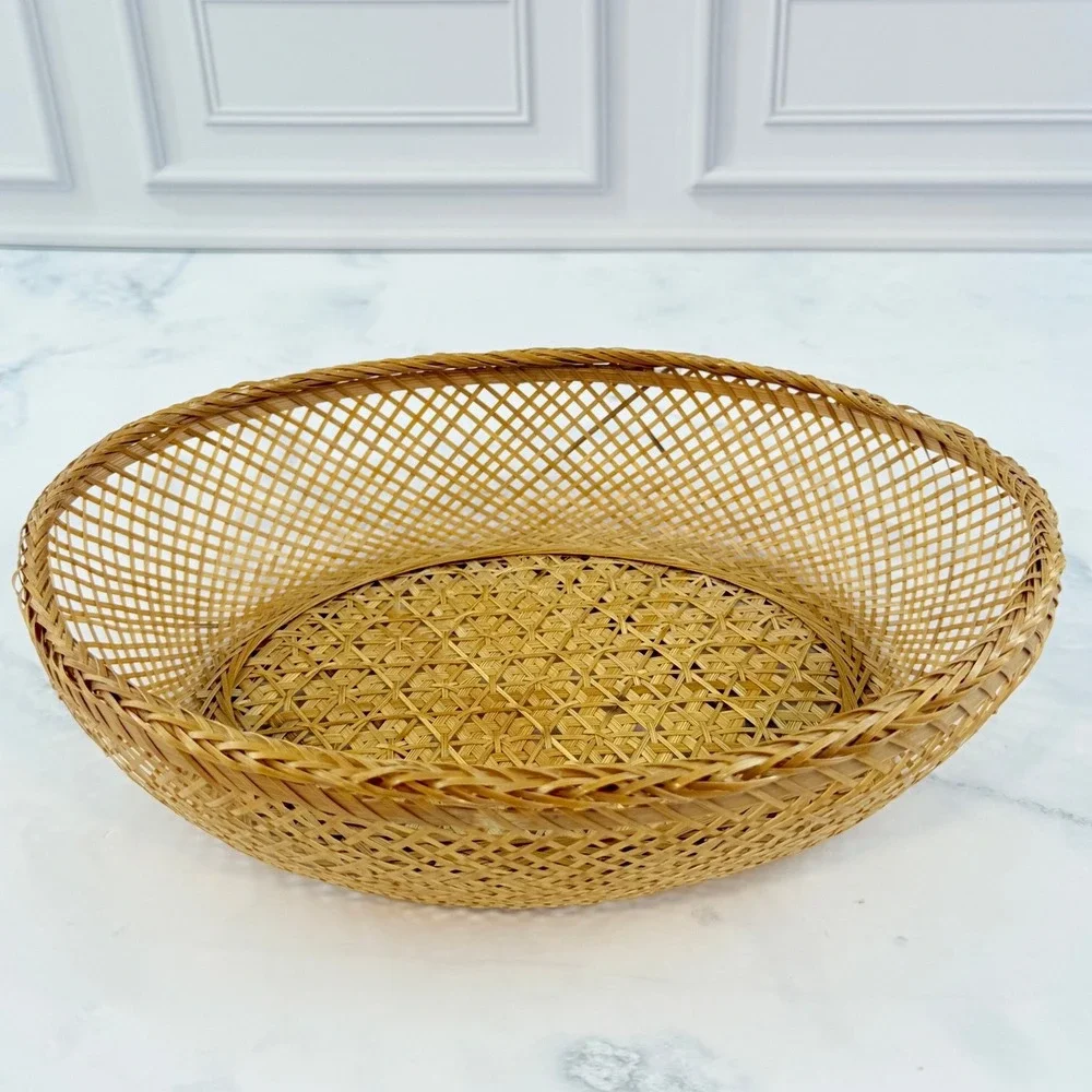 VTG Finely Woven Crosshatch Oval Reed Bamboo Basket 7.5X9